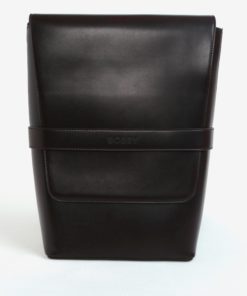 Tmavě hnědý koženkový batoh Bobby Black