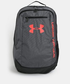 Tmavě šedý voděodolný batoh s neonovými detaily Under Armour Hustle