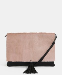 Černo-růžová kožená crossbody kabelka s kožešinovou klopou ZOOT