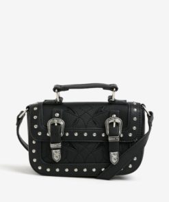 Černá crossbody kabelka s ozdobnými cvoky Miss Selfridge