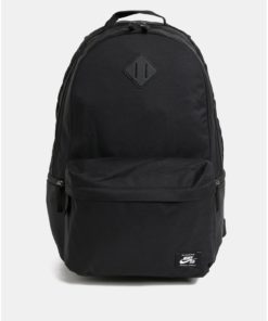 Černý batoh s polstrovanými zády Nike 26l