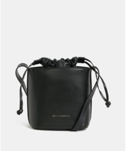 Černá kožená vaková crossbody kabelka Smith & Canova Loe