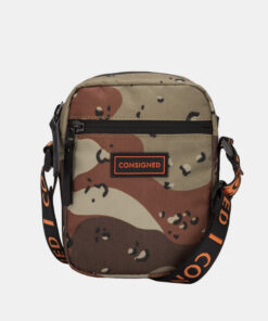 Hnědá maskáčová malá crossbody taška Consigned